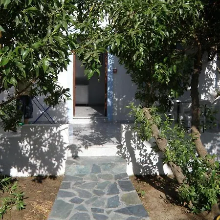 Saint Nicolas Αρκάσα