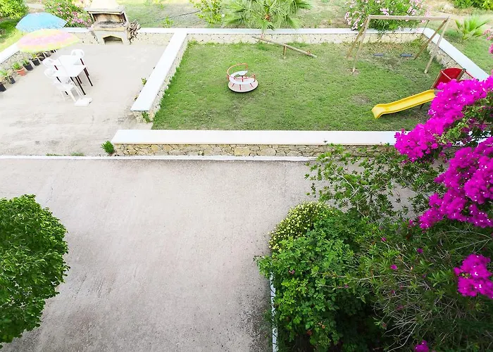 بيت ضيافة Saint Nicolas أركاسا