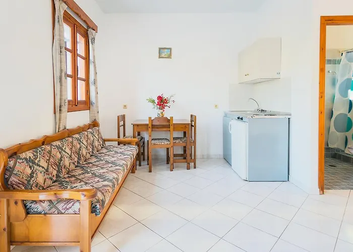 Saint Nicolas أركاسا